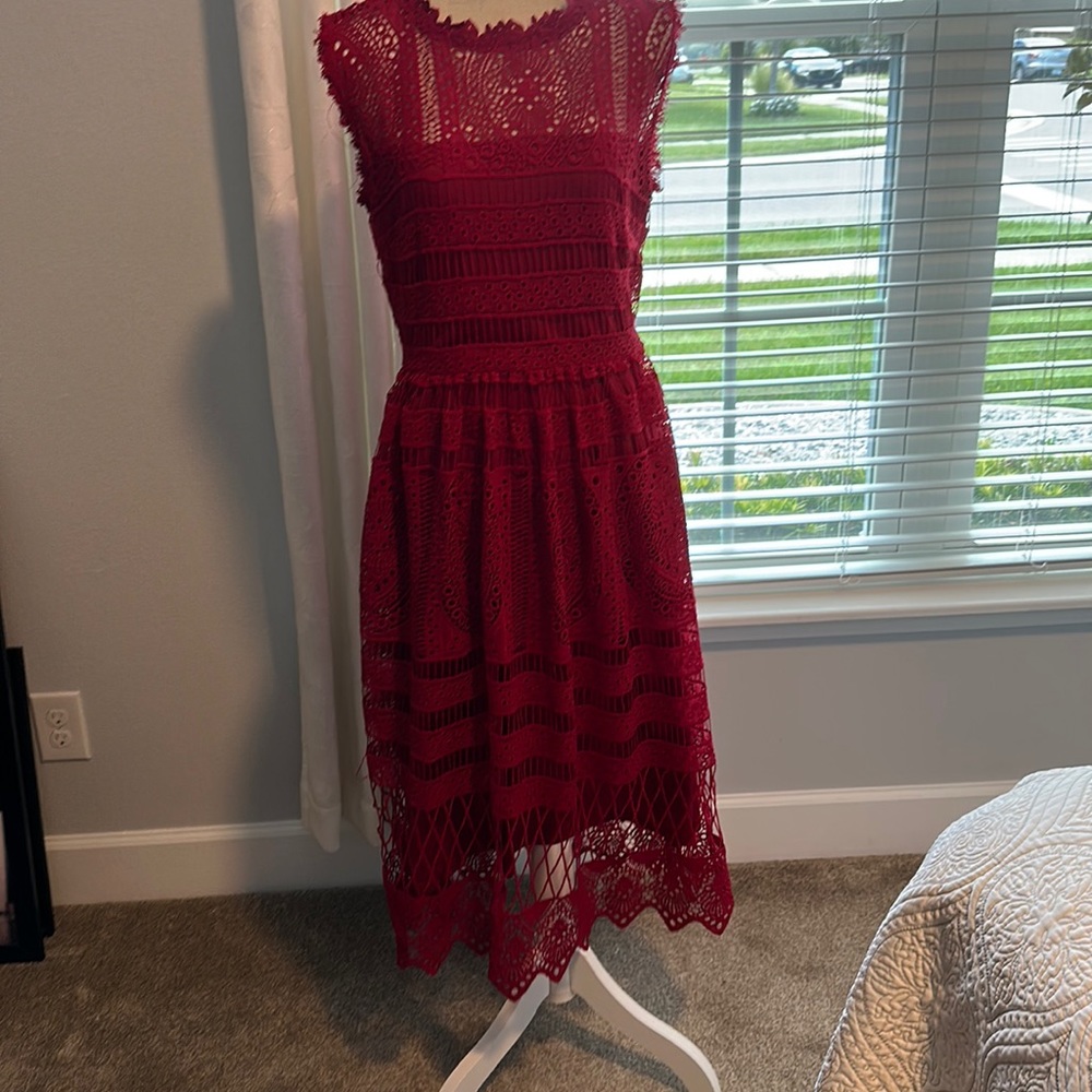 BOUTIQUE LACE SKATER BRIDESMAID DRESS